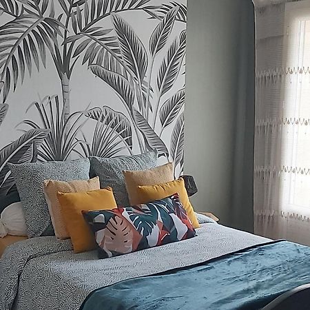 Chambre Climatisee Au Coeur De Brive Avec Televiseur Connecte Wifi Netflix Екстер'єр фото