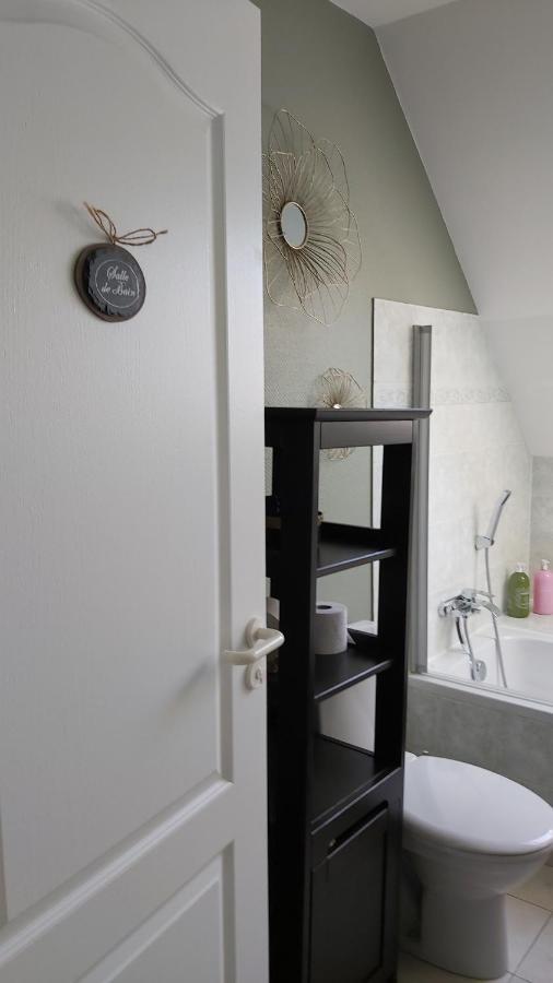 Chambre Climatisee Au Coeur De Brive Avec Televiseur Connecte Wifi Netflix Екстер'єр фото