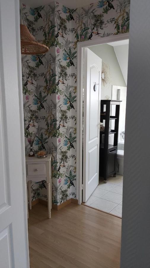 Chambre Climatisee Au Coeur De Brive Avec Televiseur Connecte Wifi Netflix Екстер'єр фото